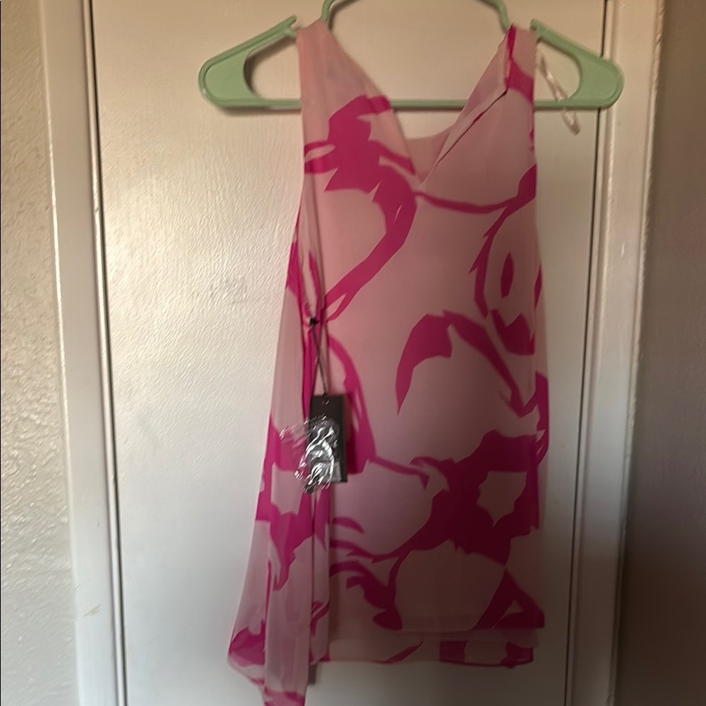 Vince Camuto Pink Floral Sleeveless Top